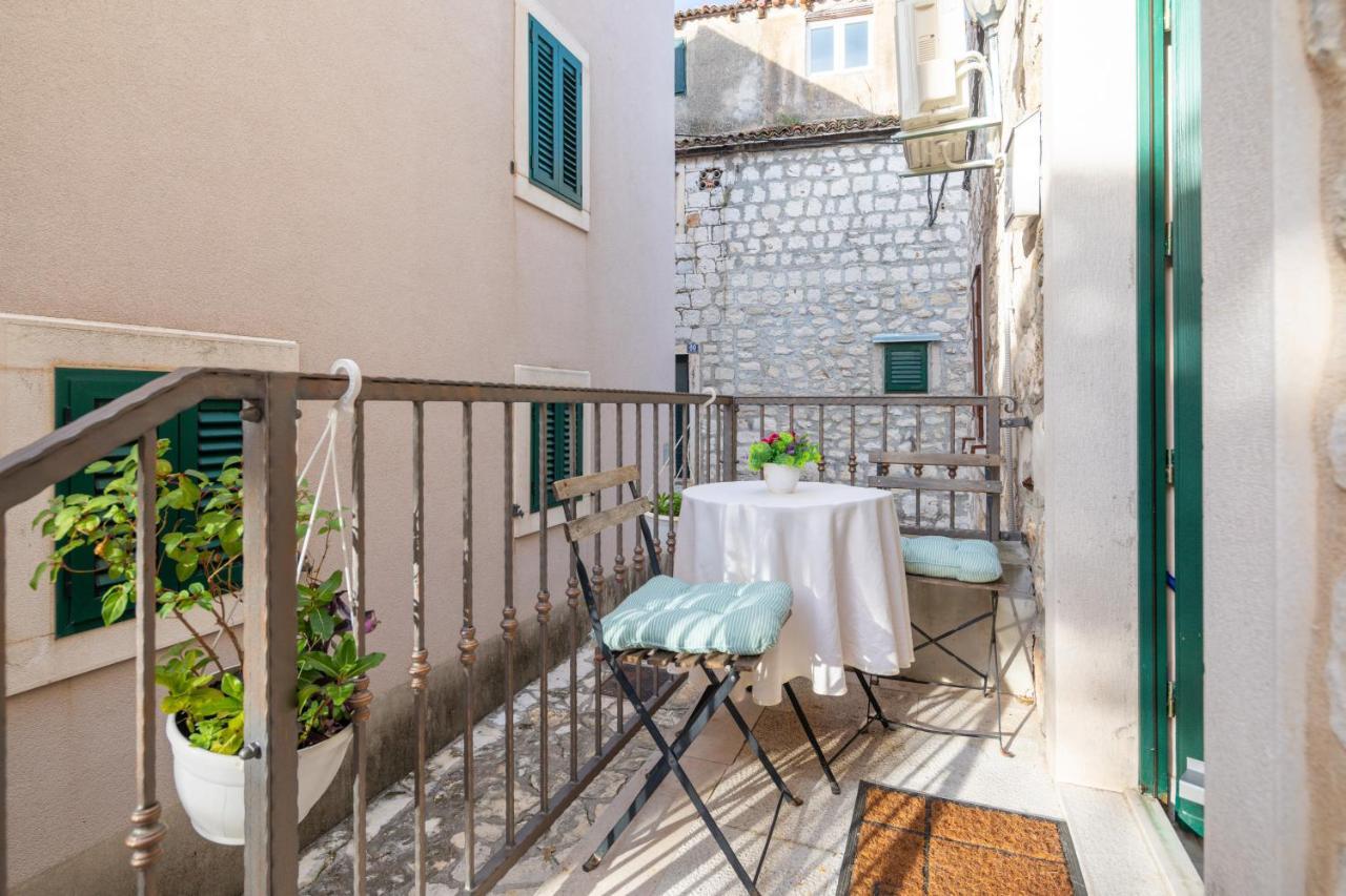 Royal Apartment Varos Сплит Экстерьер фото