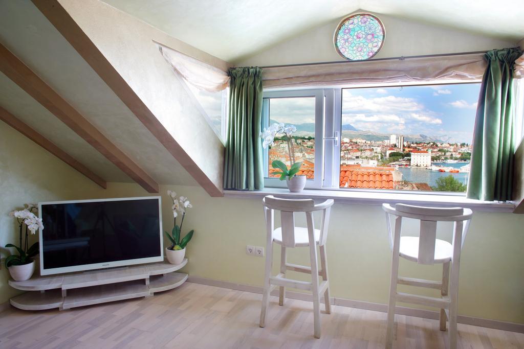 Royal Apartment Varos Сплит Экстерьер фото